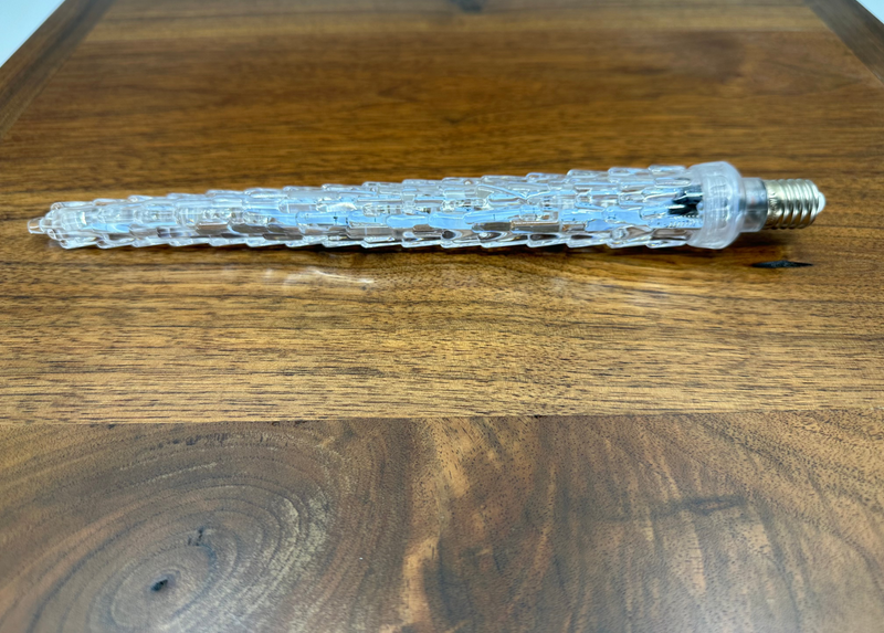 C9 Falling icicle light 9 inch